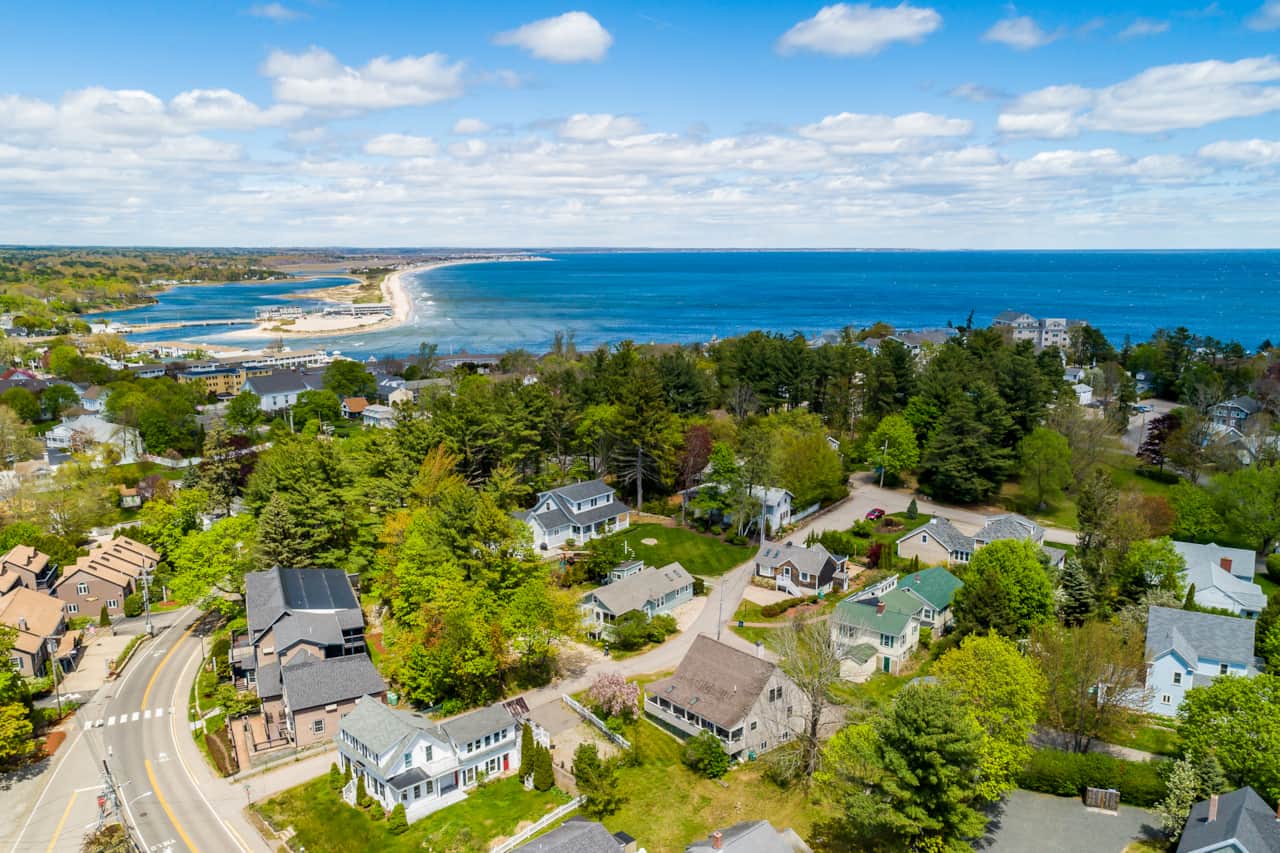 Location overview near Marginal Way and Perkins Cove Ogunquit, Maine