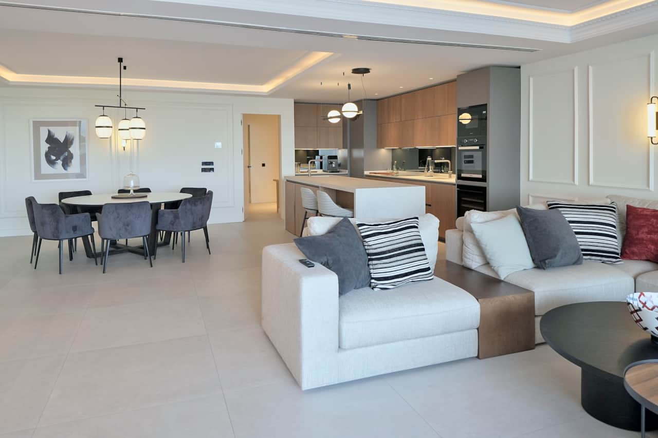 Open-plan dining, kitchen and living area