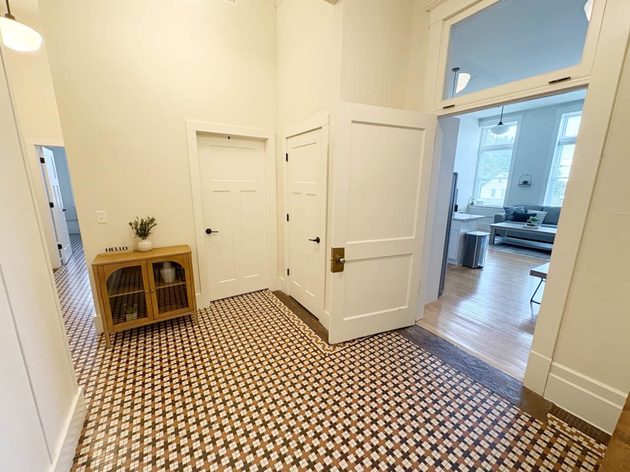 FRONT ENTRY