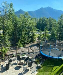 The backyard. Enjoying a campfire or use of the trampoline can be arranged. 