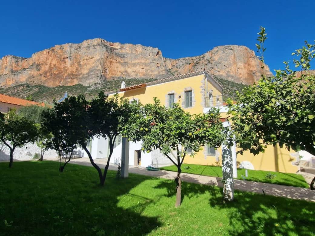 Alexander House 1