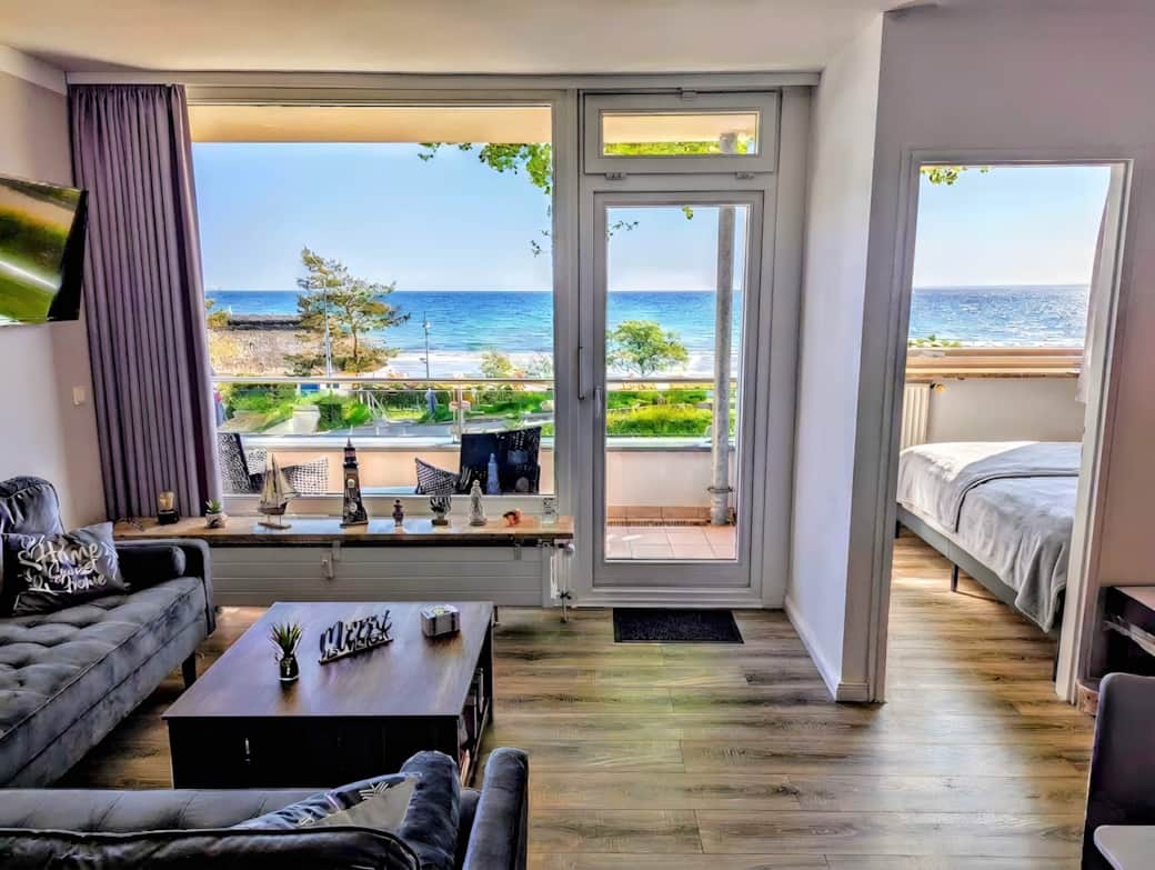 Panorama Meerblick auf Ostsee vom Wohnzimmer