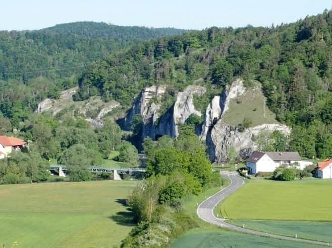 Zufahrt auf Gutenstein