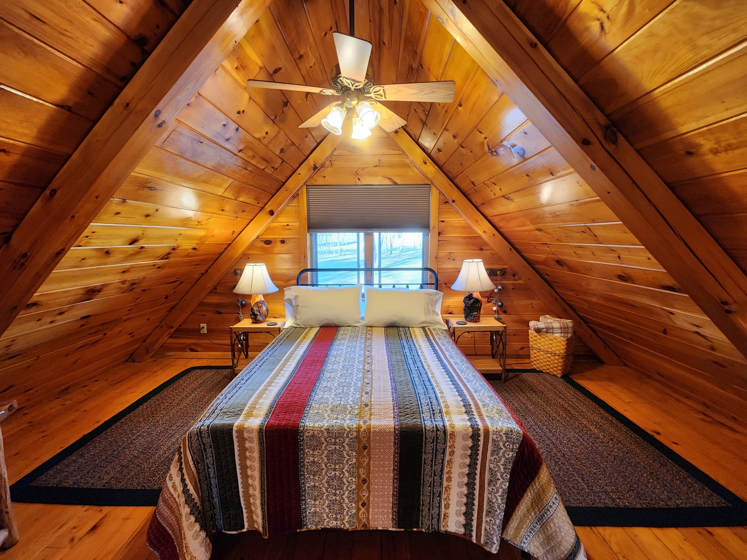 Neshannock Creekside Log Cabin