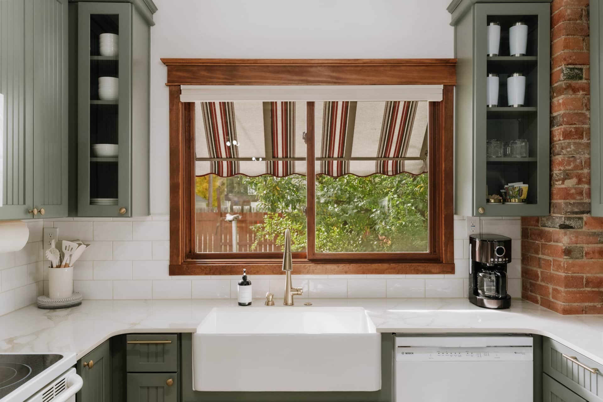 The Van Winkle House — gallery photo 16 of 25