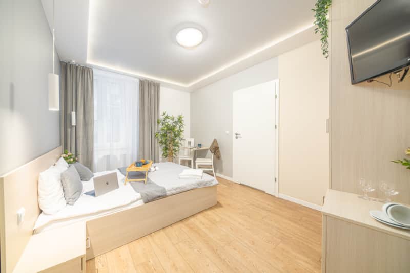 Apartment 35
