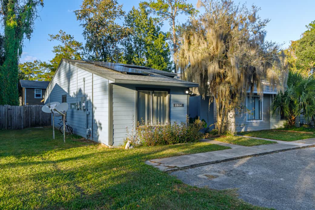 Front view of the property 2