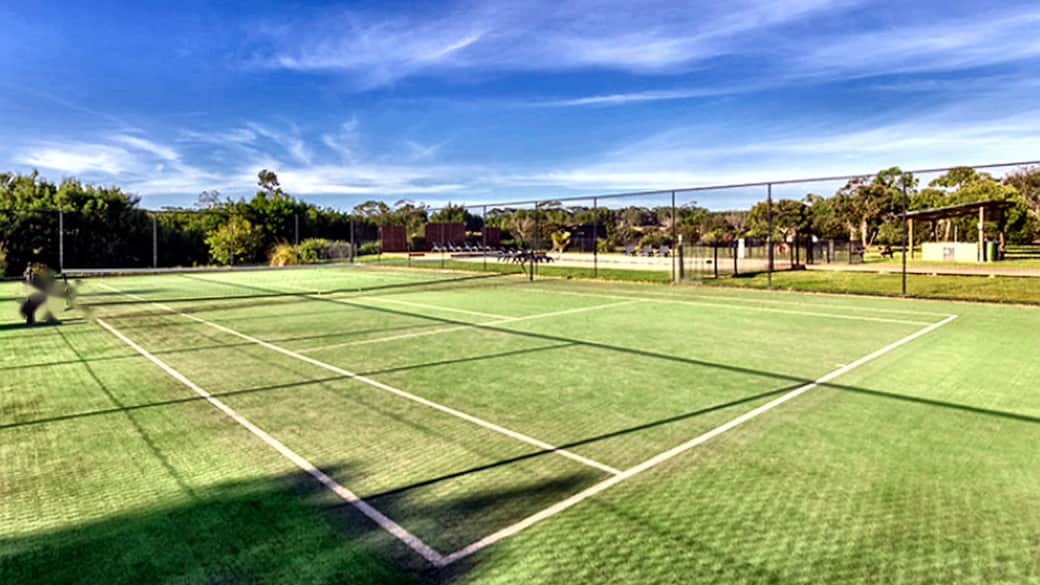 04 Outdoor Tennis Court
