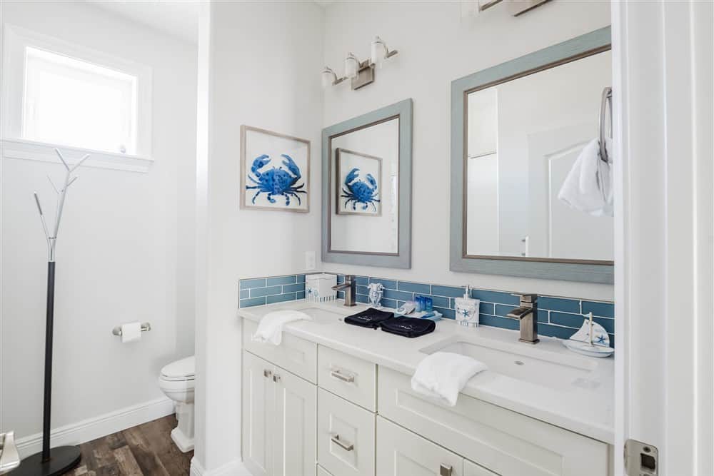 2nd Floor Guest Bath