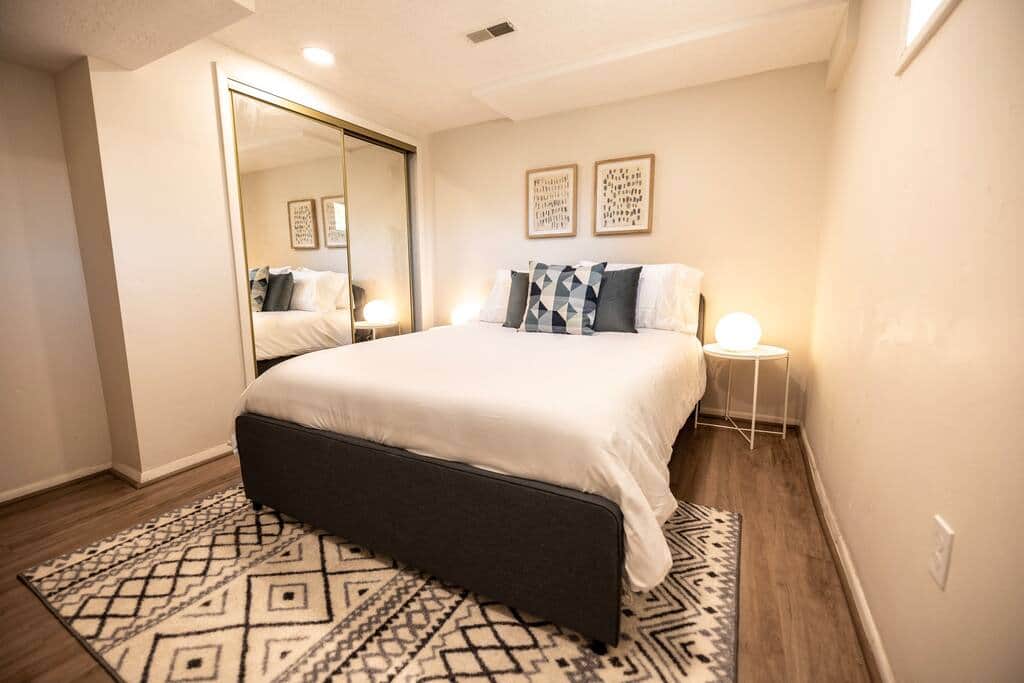 Bedroom #2 (Queen)