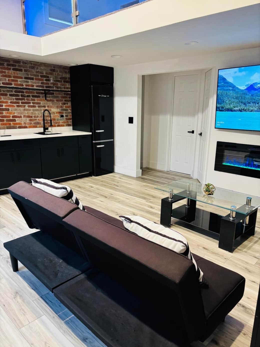 Image picker 012C6B0E 1951 418F AB6F 8243BA5252CC 3262 000001122DC3D249