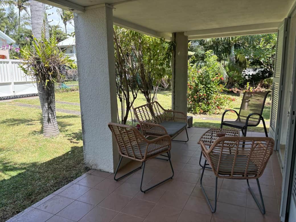 Terrasse avec vue extérieure 