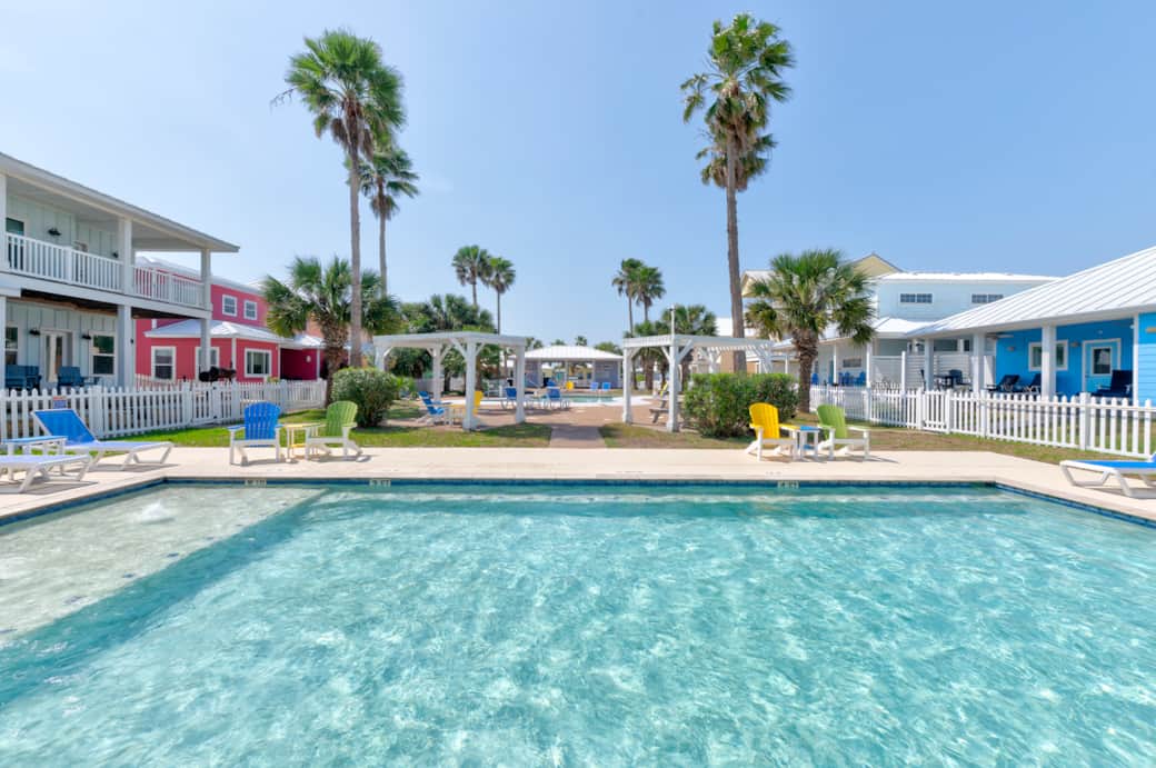 Five Dove Pool 2 looking at cabana