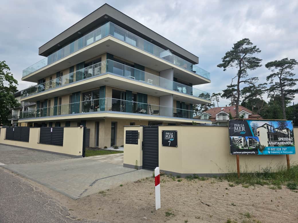 Building Building