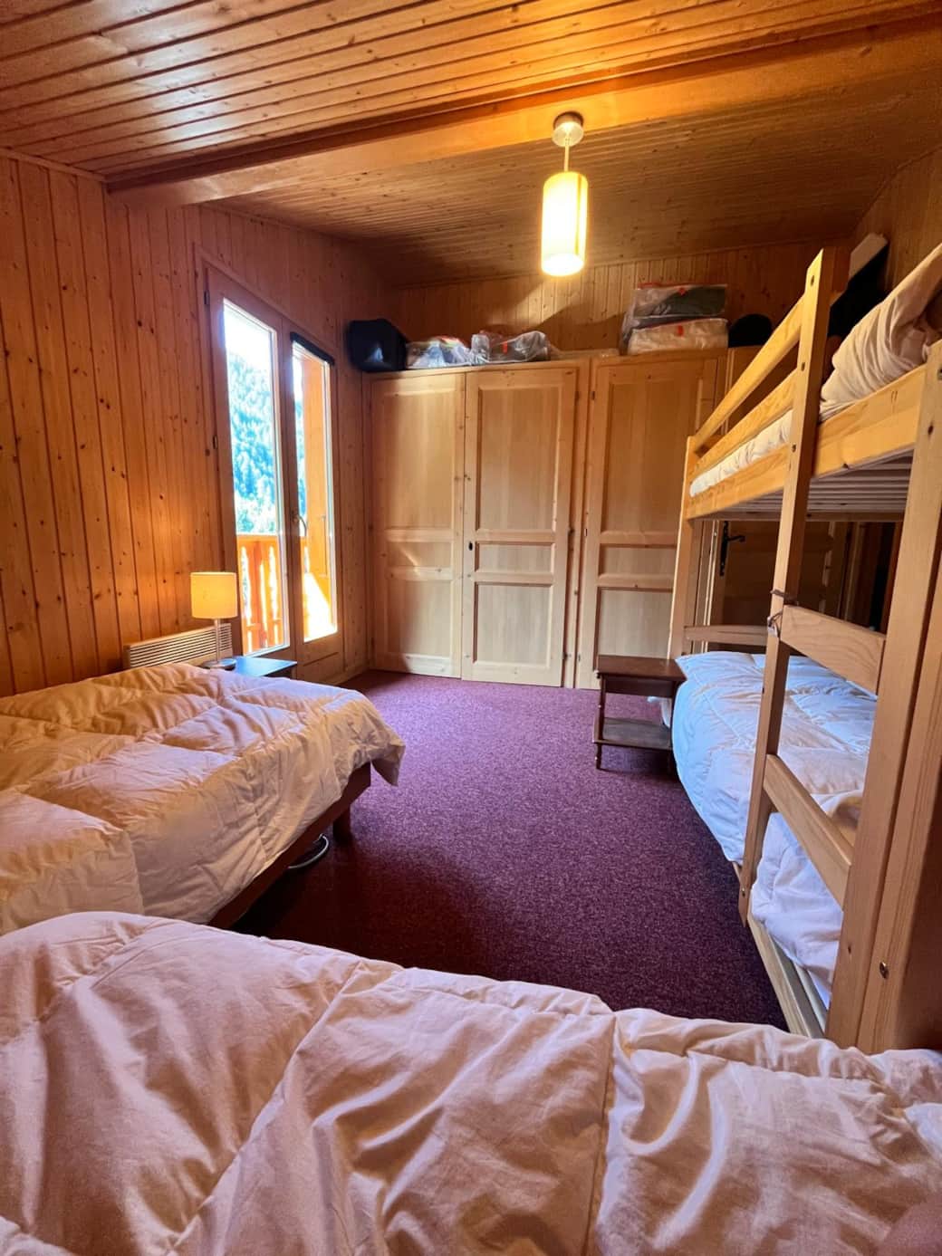 Chambre 3 (chambre d'enfants pouvant accueillir 4 personnes)