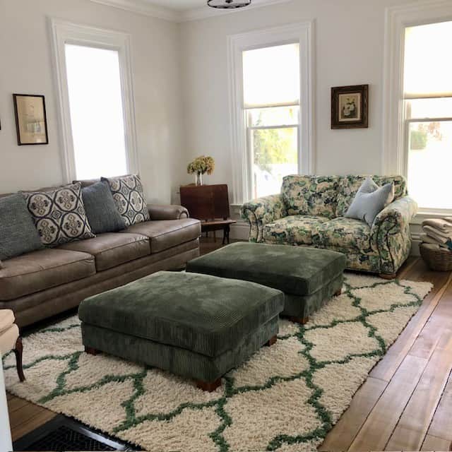 Maumee living room