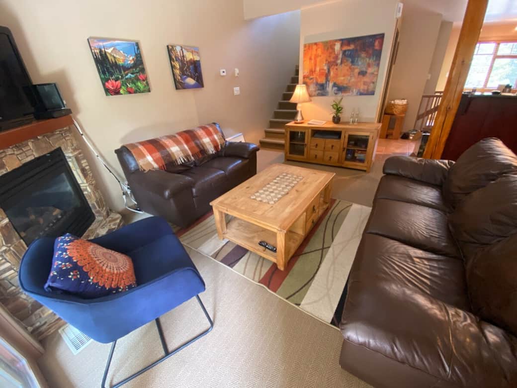 Living room with gas fireplace.