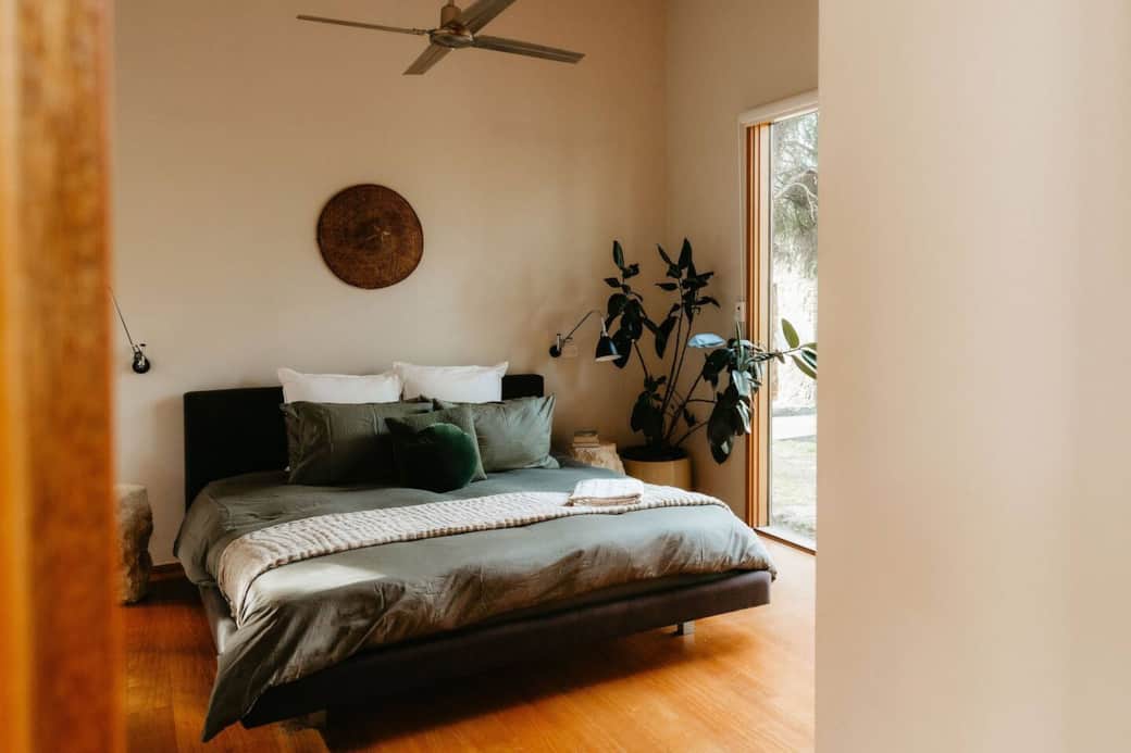 Master bedroom. Master bedroom.