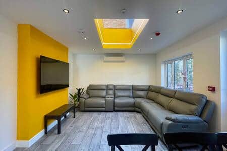 55333ef9 7033 4067 9edf b0aa3aa78641