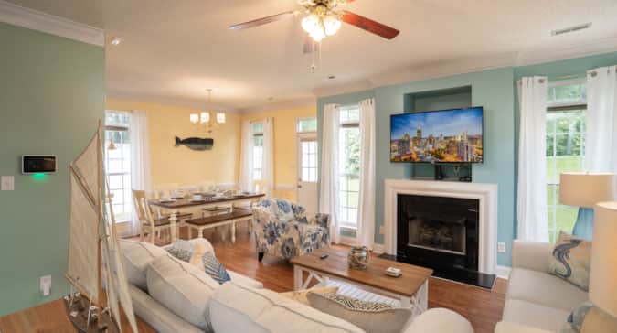 Seas The Day Vacation Home In Charlotte