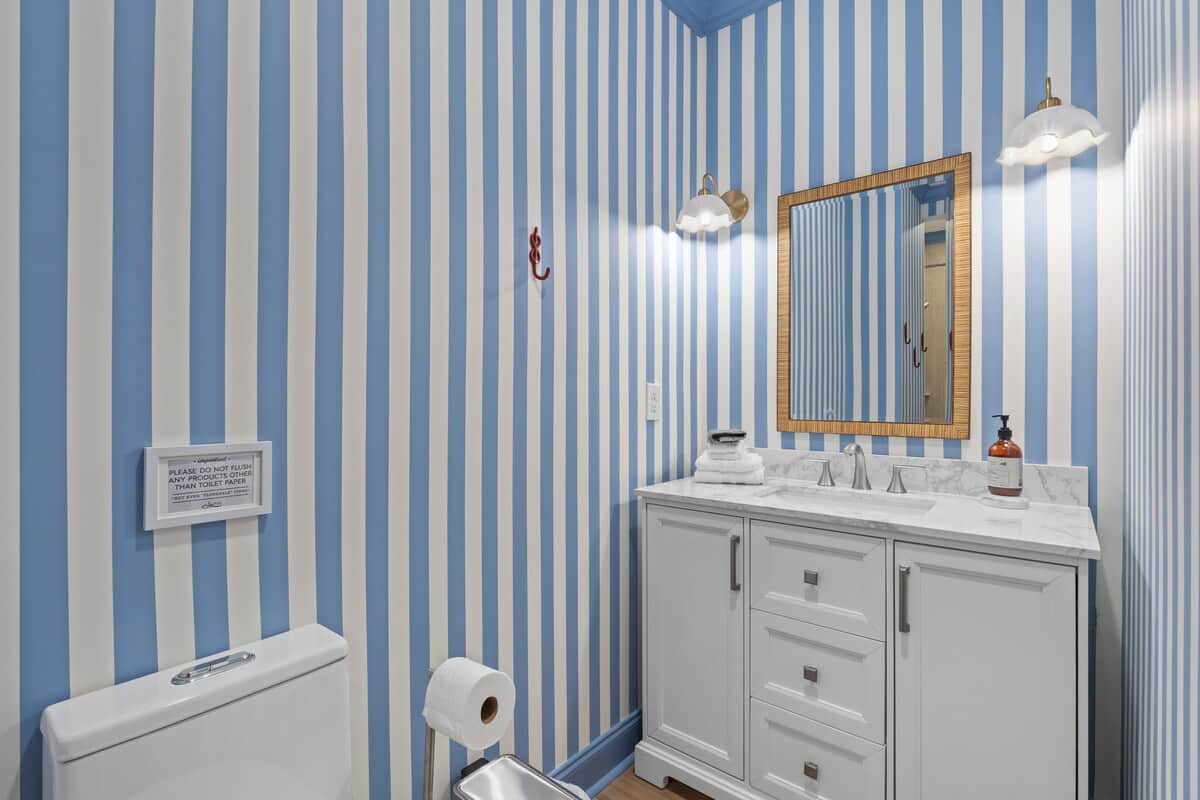 Kids' Bathroom