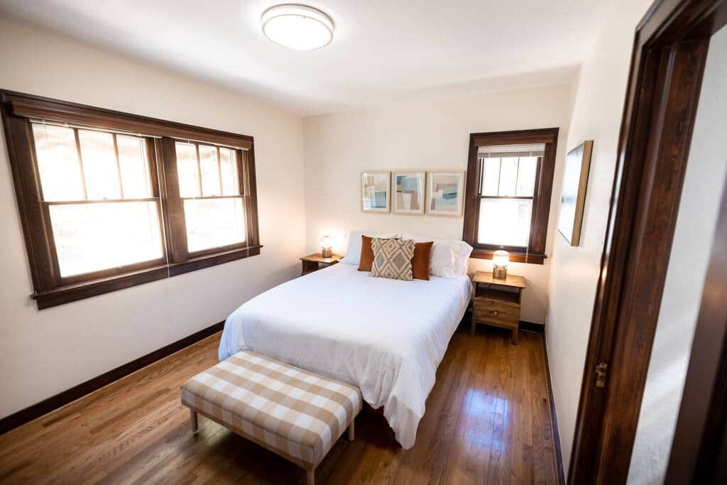 Master Bedroom  (Queen) Main Floor