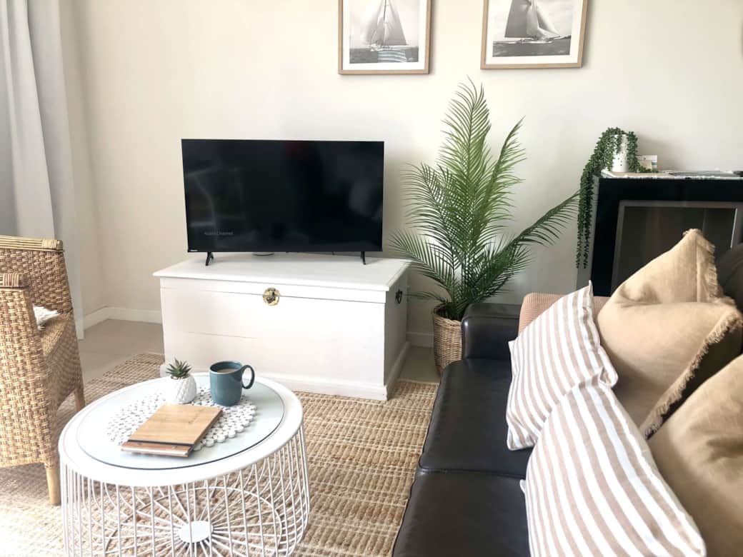 Relax in comfort with uninterrupted sea views from our light-filled living area at Shutters Kiama.