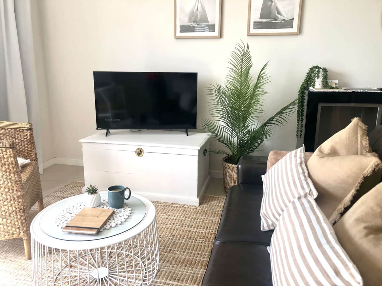 Relax in comfort with uninterrupted sea views from our light-filled living area at Shutters Kiama.