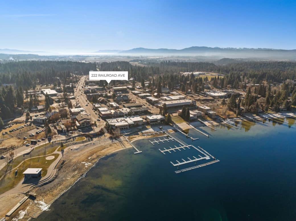 Right in Downtown McCall Right in Downtown McCall