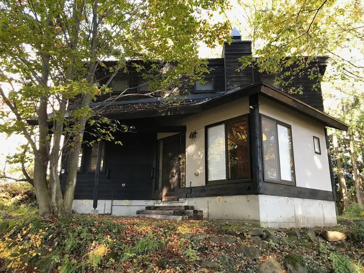 Kallin Cottage exterior