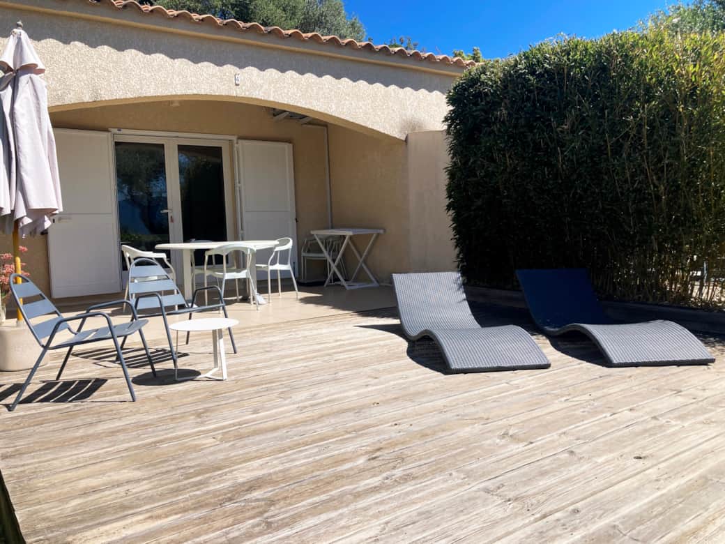 Mini-Villa - Terrasse MV4 - Résidence Ogliastrello Location villas OLMETO plage piscine Corse-du-Su