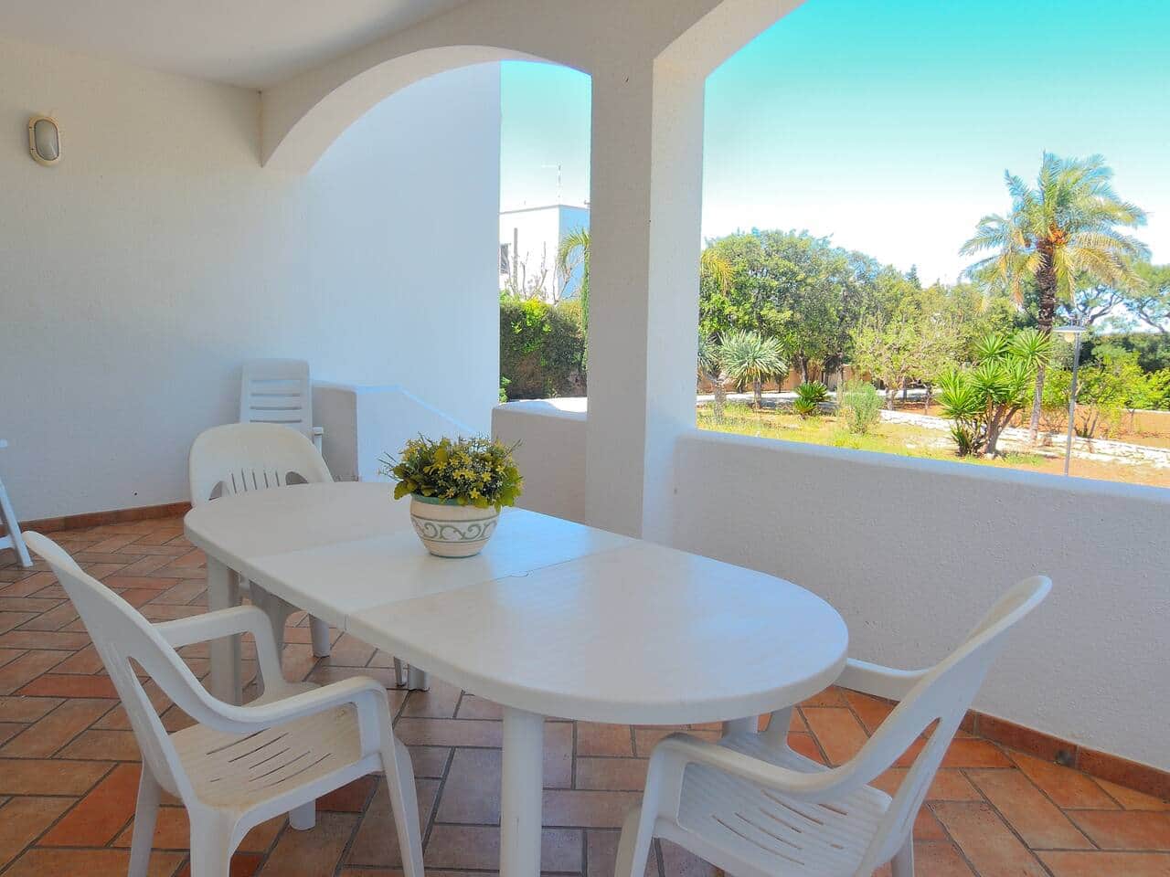 veranda with dining area