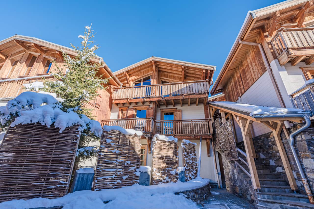 Chalet Velours from the back