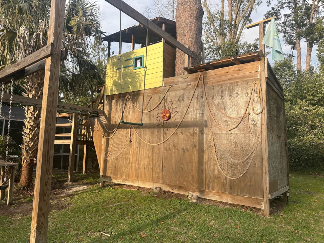 Tree house