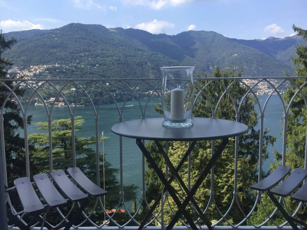 Vista dal salotto Vista dal salotto