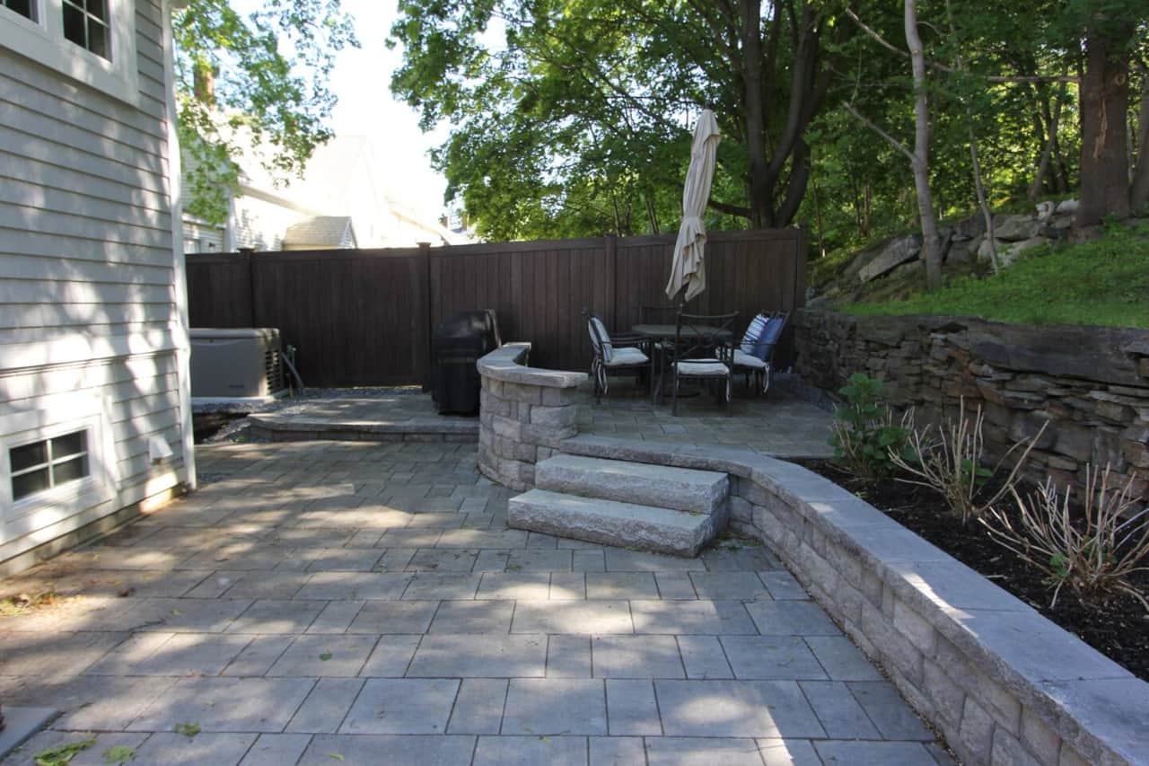 Back Patio Dining & Grill