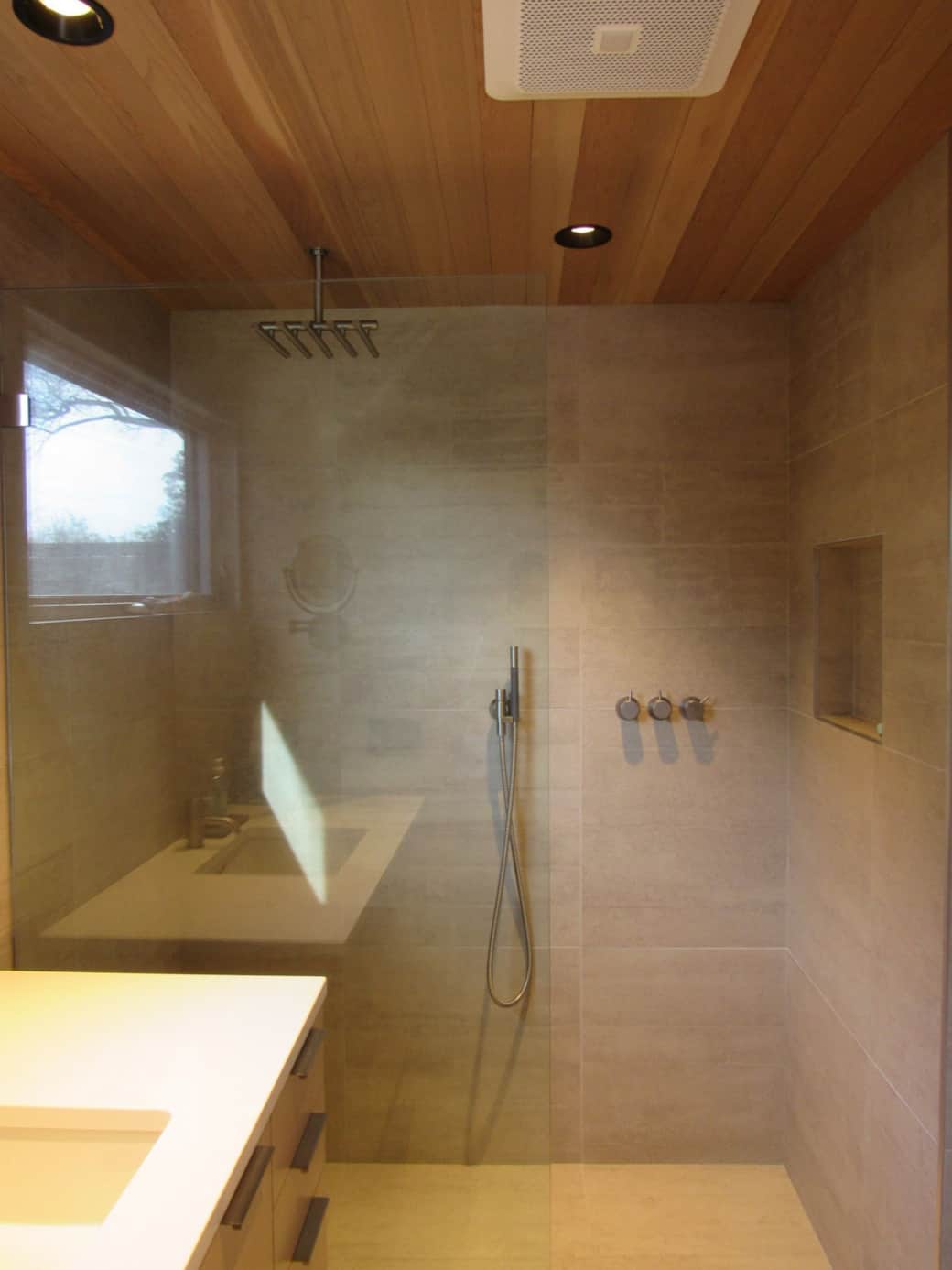 Ensuite shower
