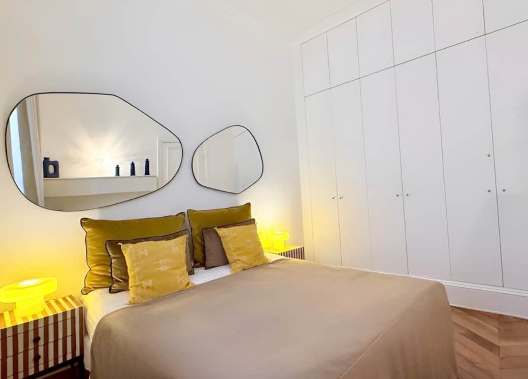 SWEET PARIS – Chambre élégante équipée d’un lit queen size 160x200