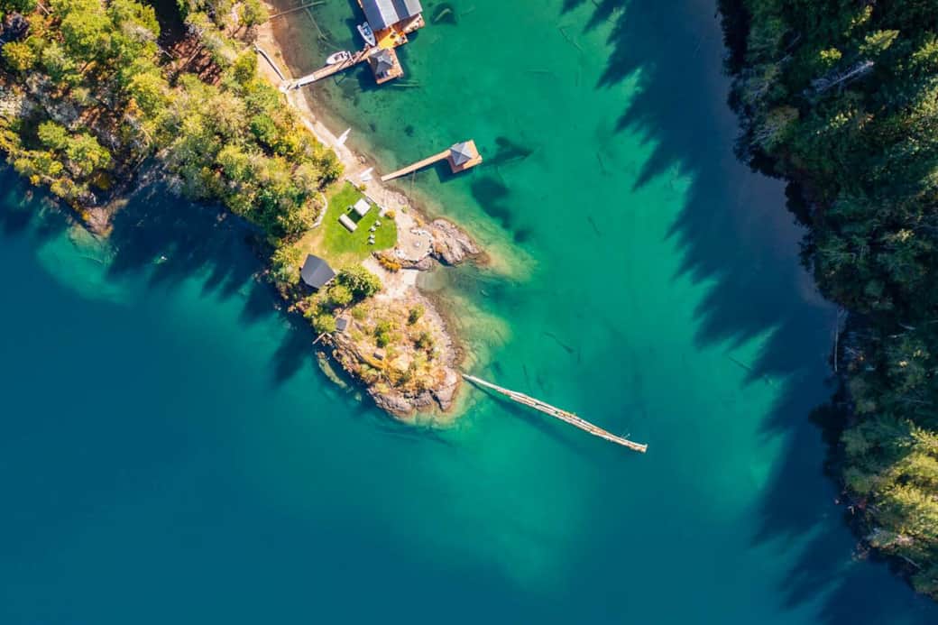 Sapphire Bay, with it's turquoise, crystal clear water. Your own private bay to enjoy.
Pictured here is the events lawn, lakeside stage, fire pit, docks, beaches, hot tub, diving board and breakwater. Sapphire Bay, with it's turquoise, crystal clear water. Your own private bay to enjoy.
Pictured here is the events lawn, lakeside stage, fire pit, docks, beaches, hot tub, diving board and breakwater.
