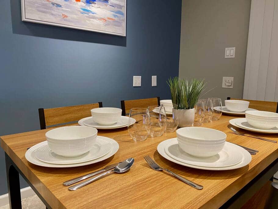 Dining room area! Dining room area!
