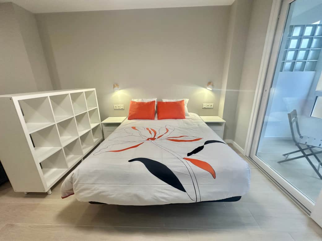 Image picker 392C573F 7071 4DEE 8946 B655905EED19 1204 0000002F04F9C181