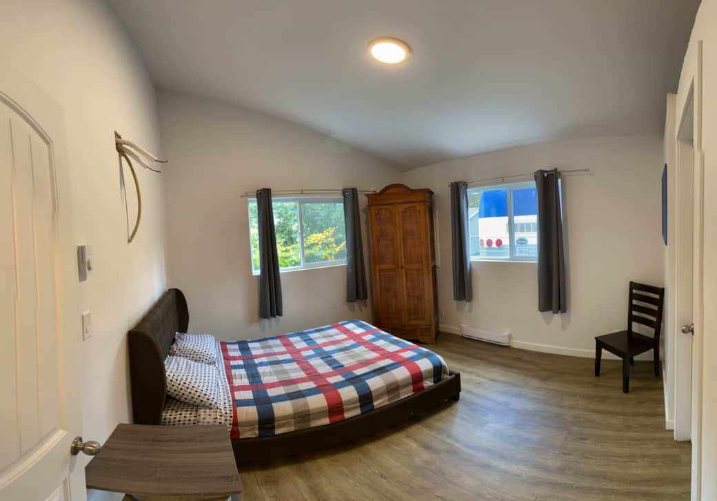140 Room 3 (2)