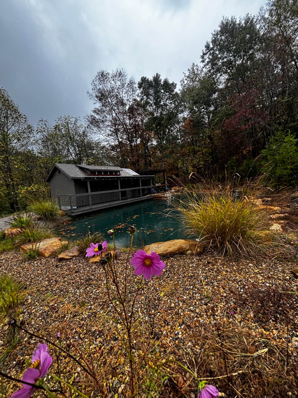 Golden leaves, crisp air, and the sound of waterfalls — fall at Rockwood Falls Cabin is pure magic. Relax by the water, soak in the hot tub, and take in the stunning colors of southern Ohio’s autumn landscape Golden leaves, crisp air, and the sound of waterfalls — fall at Rockwood Falls Cabin is pure magic. Relax by the water, soak in the hot tub, and take in the stunning colors of southern Ohio’s autumn landscape