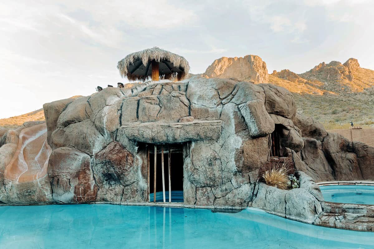Thunder Rock grounds