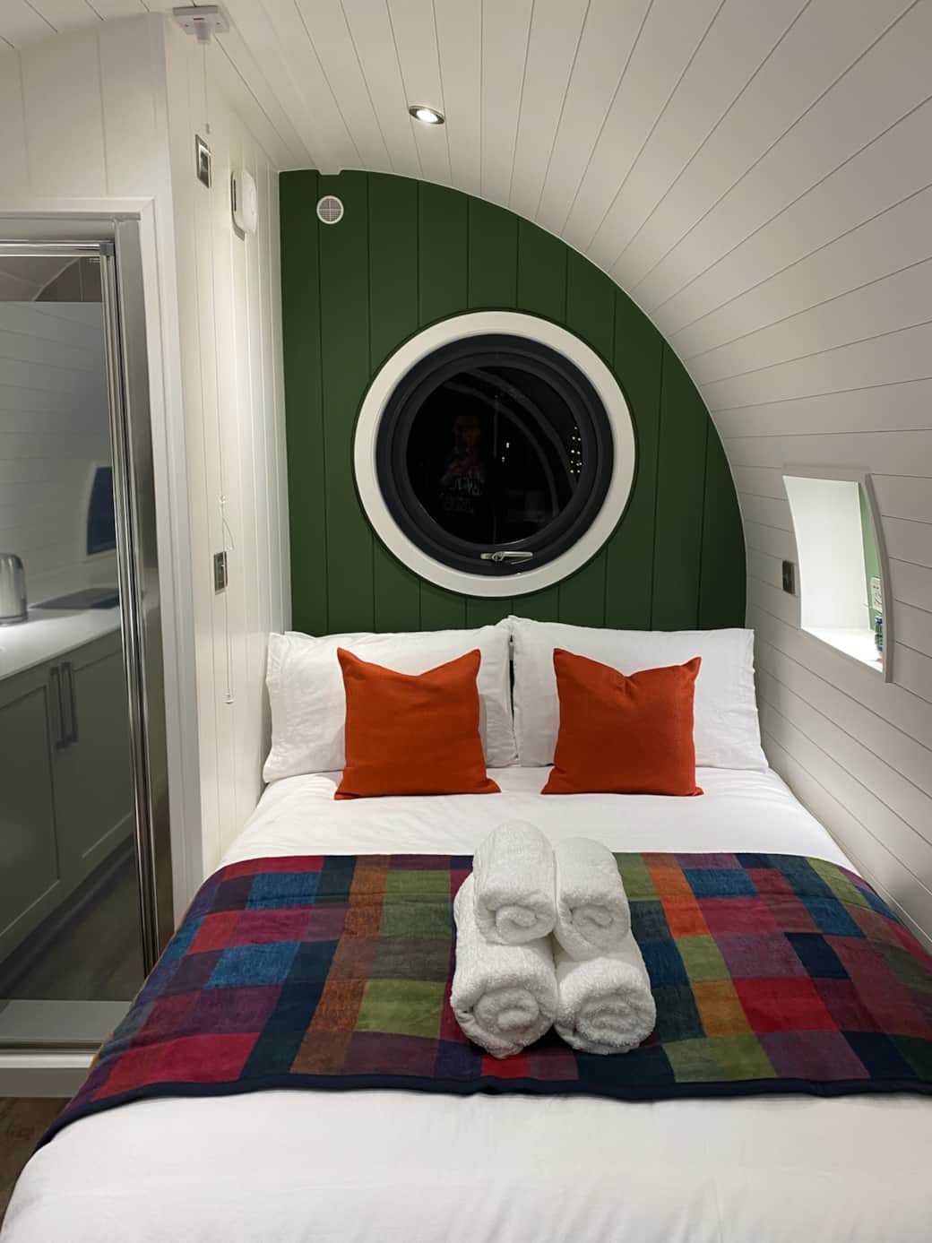 Comfortable double bed