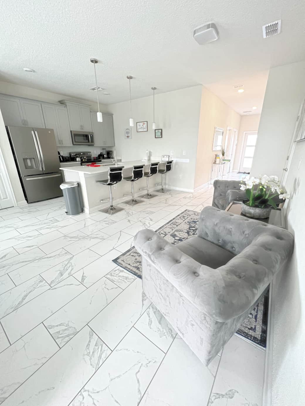 KITCHEN AREA