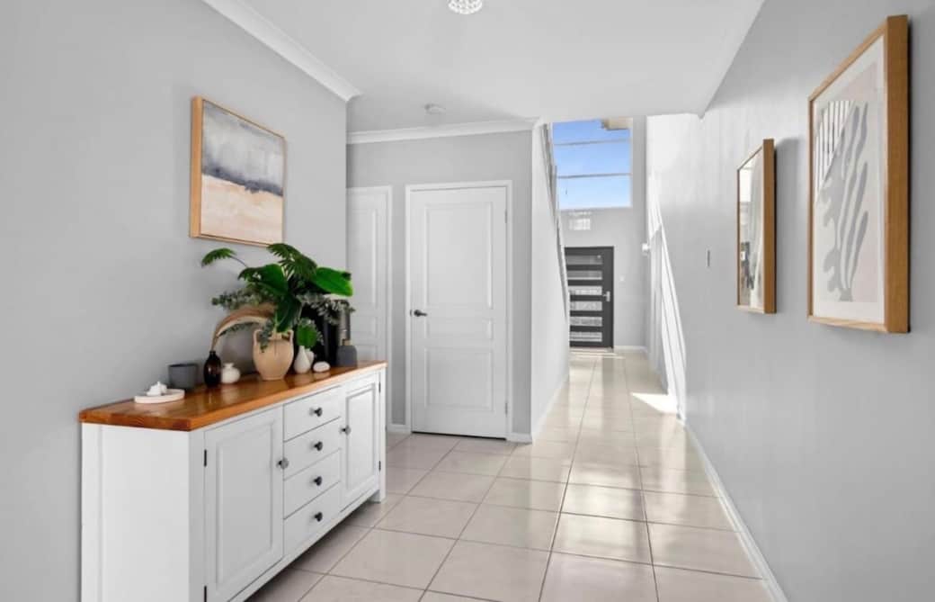 Walk in entrance area 