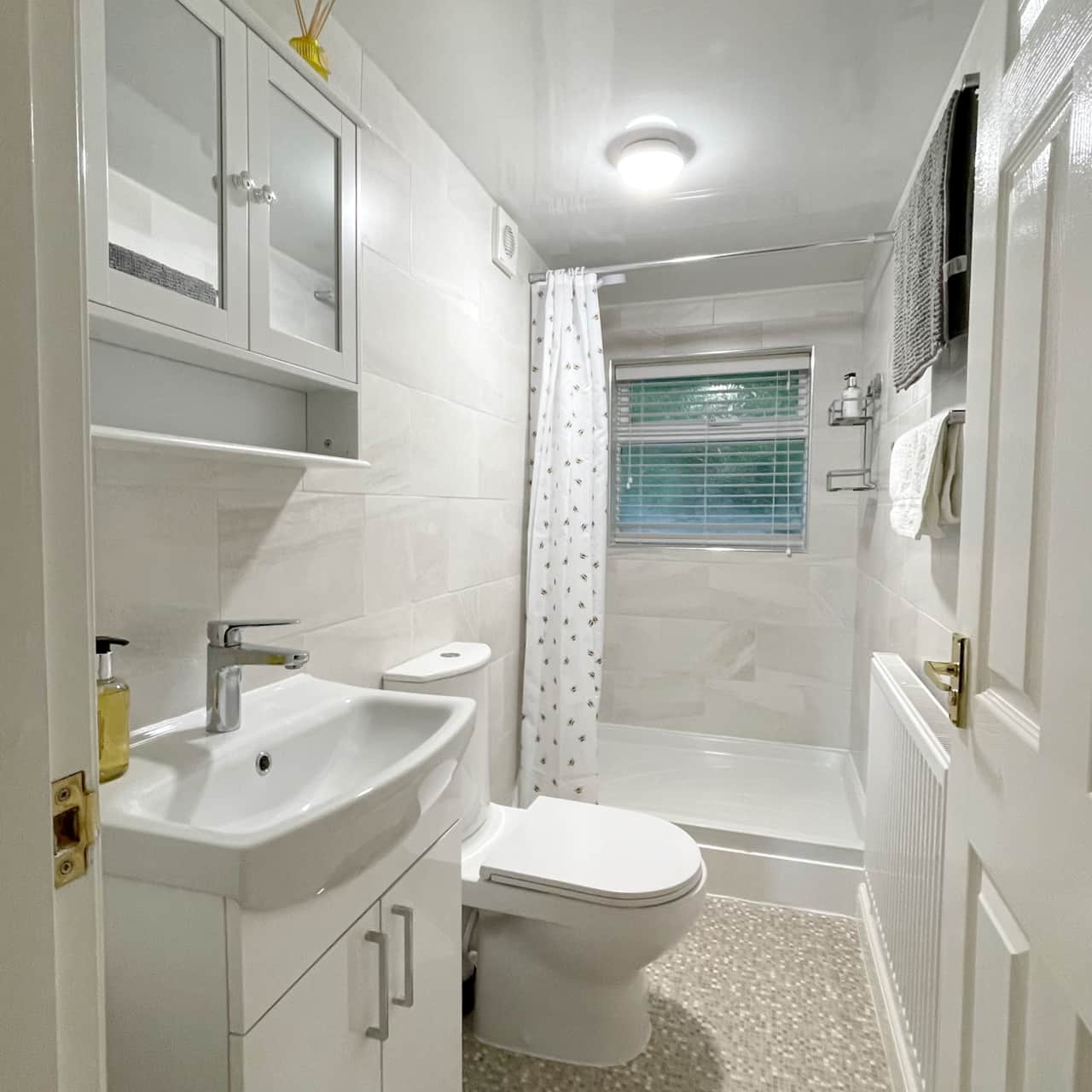 New modern bathroom