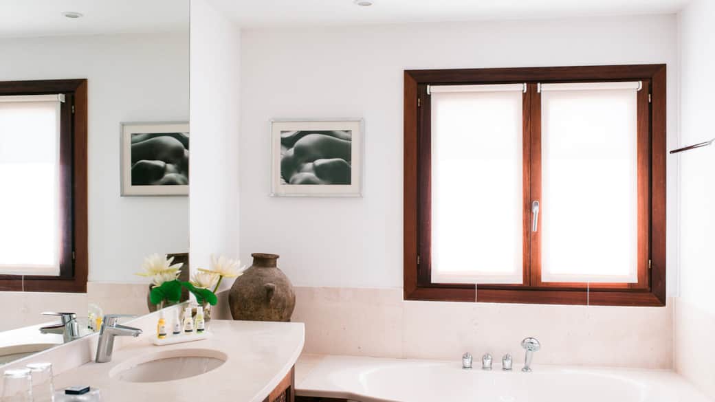 Ibiza can romani 2683270646009517e4ad5b2.75862582