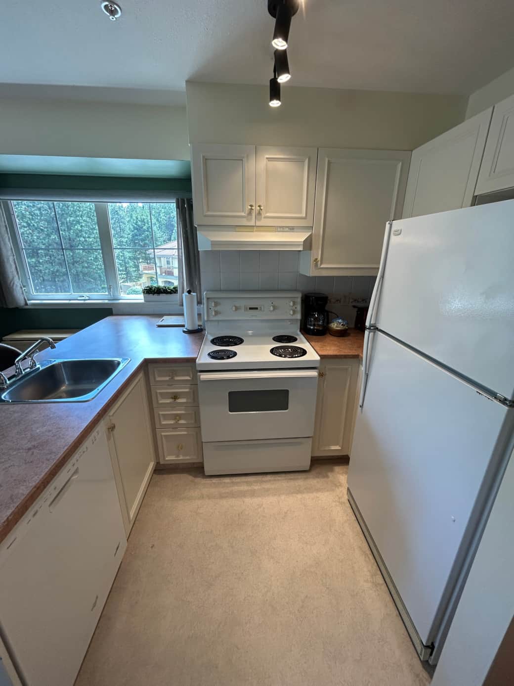 313 Kitchen
